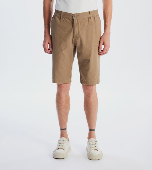 Mid Rise Standard Fit Shorts