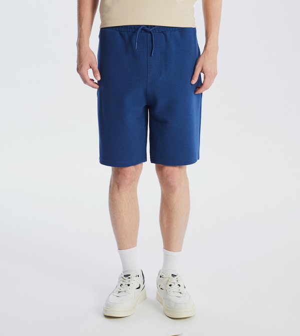Mid Rise Standard Fit Shorts