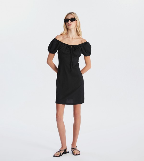 Textured Short Sleeves Mini Dress