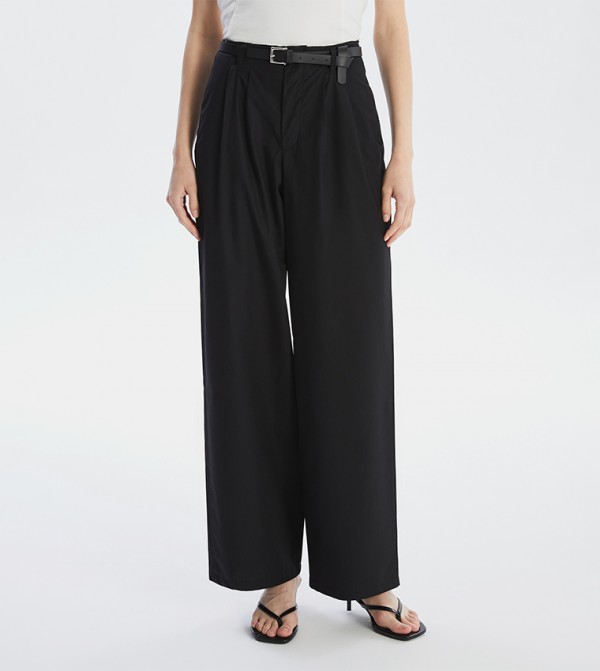 Solid Belted Relaxed Fit Trousers