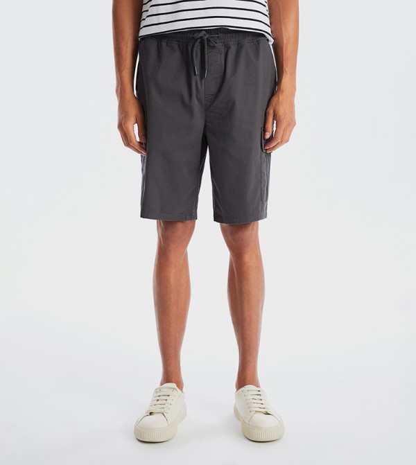 Drawstring Waist Casual Shorts