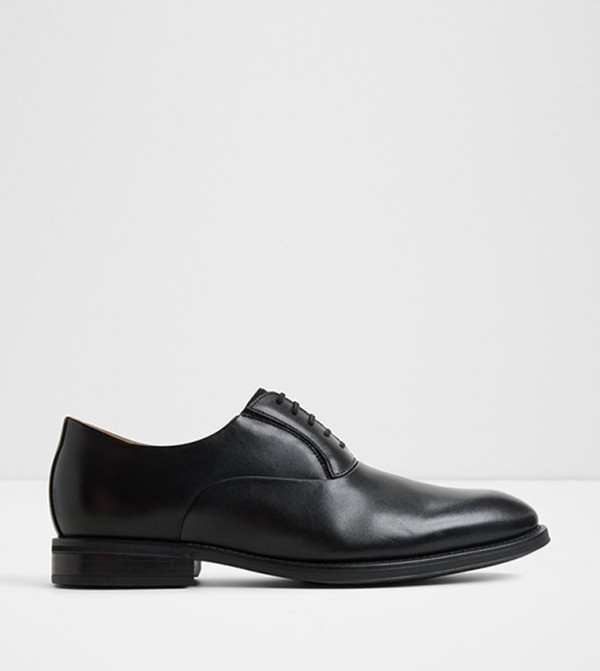 SANTINO Almond Toe Oxford Shoes