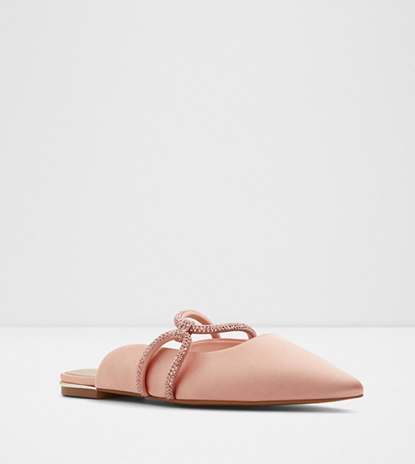 Mules deals flat shoes
