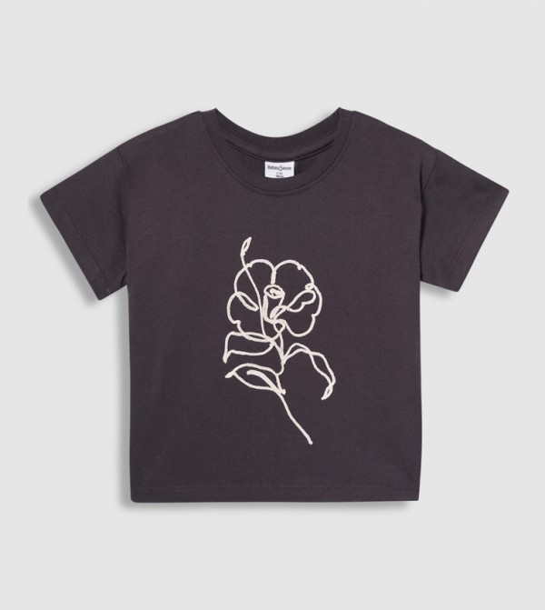 Embroidered Short Sleeves T-Shirt