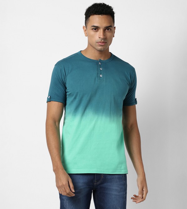 Ombre Look Henley Neck T-Shirt