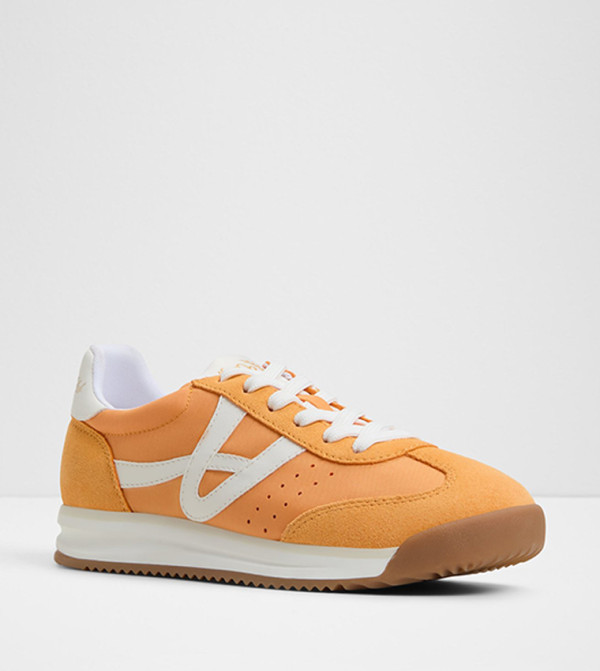 STEPCOUNT Lace-Up Tennis Sneakers