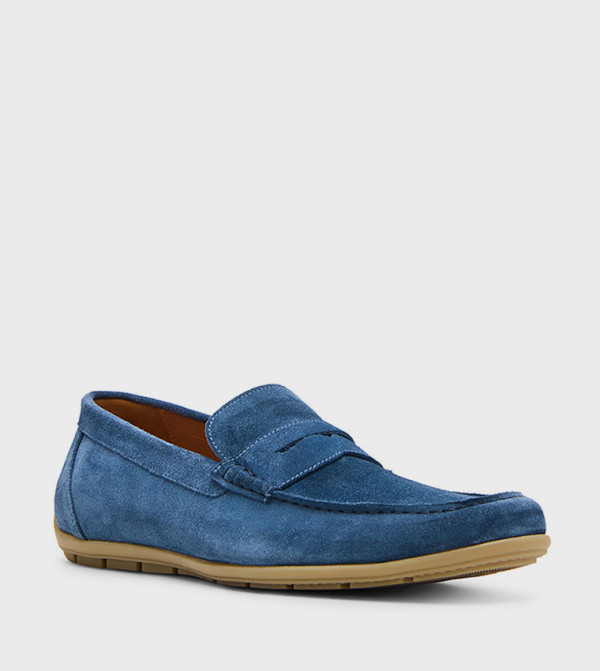 PIERCCE Solid Round Toe Loafers