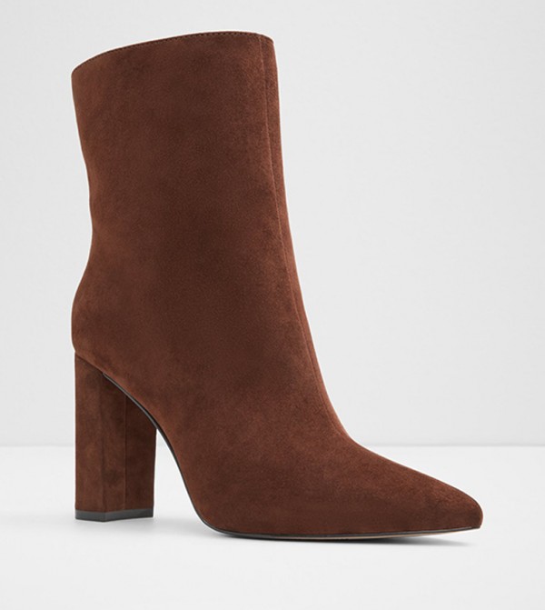 SUSHI Pointed Toe Ankle Boots