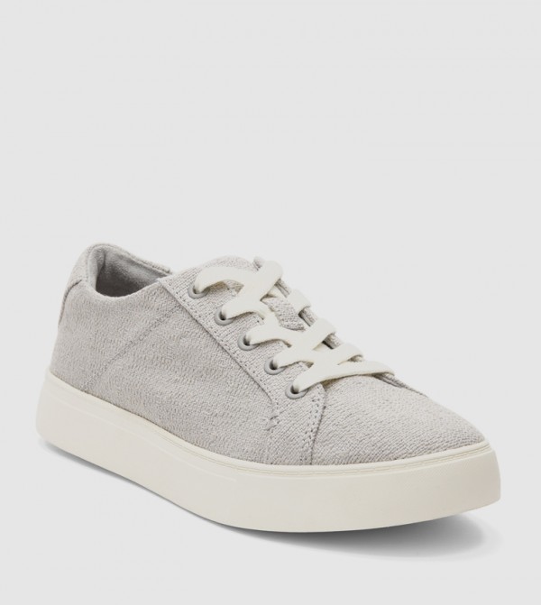 KAMERON Lace-Up Sneakers