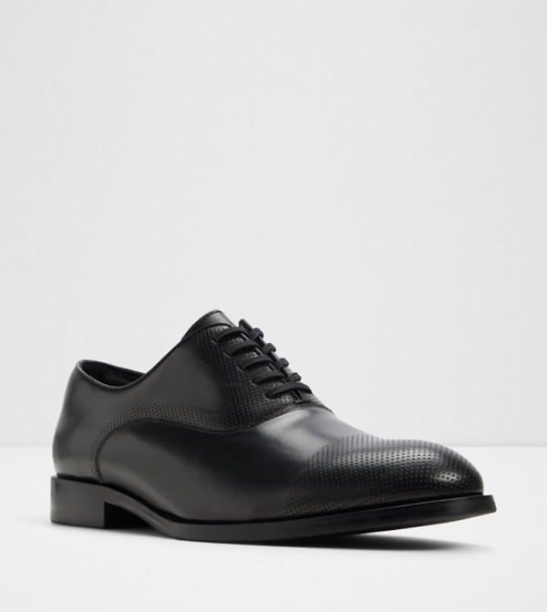 TOLEDO Perforated Oxford Shoes