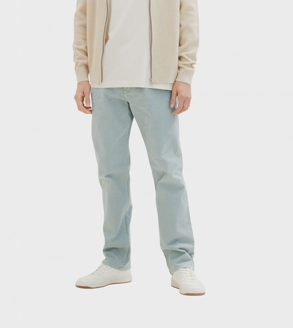 Solid Marvin Straight Jeans