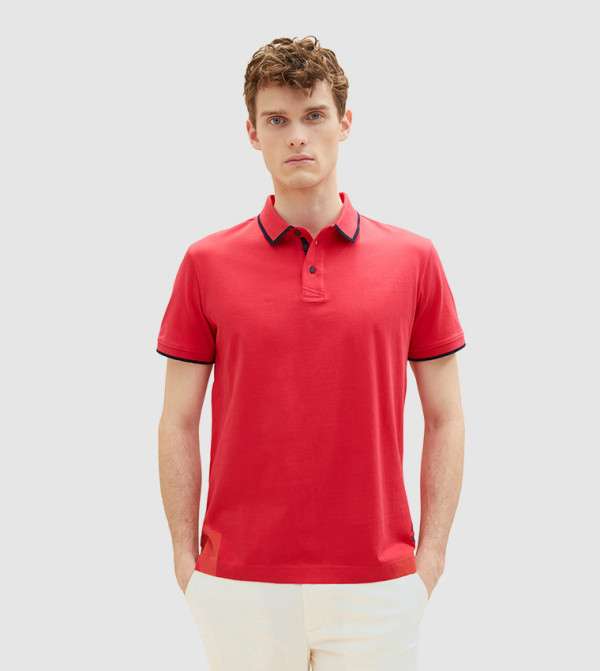 تيشيرت بولو رياضي بأكمام قصيرة