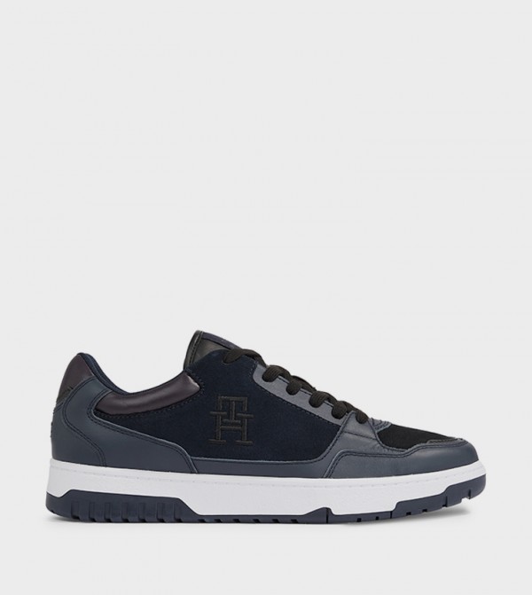 BASKET STREET Lace-Up Sneakers