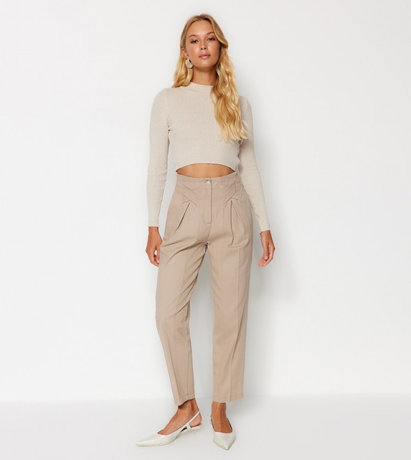Solid Carrot Fit Trousers