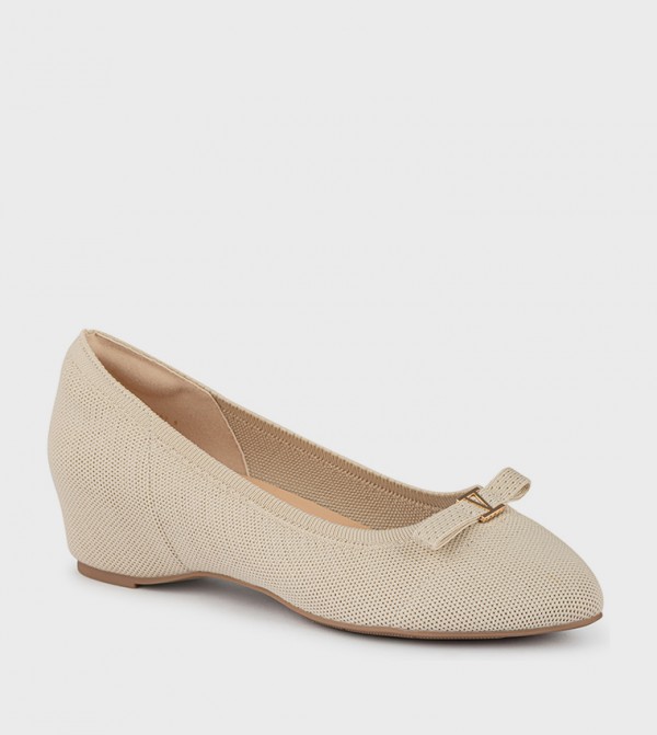 Bow Detail Almond Toe Pumps