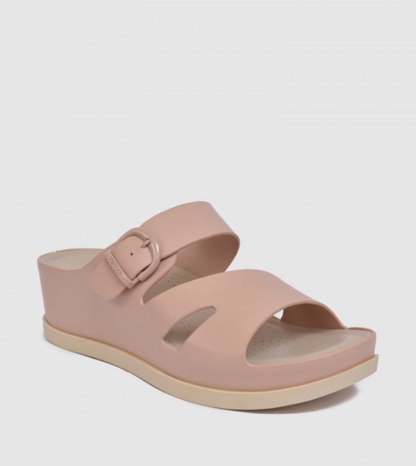 Buckle Detail Comfort Platform Sandals