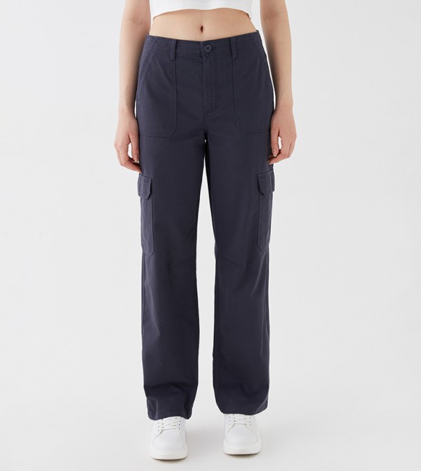 Buy LC Waikiki Mid Rise Straight Fit Cargo Pants In Grey 6thStreet Qatar