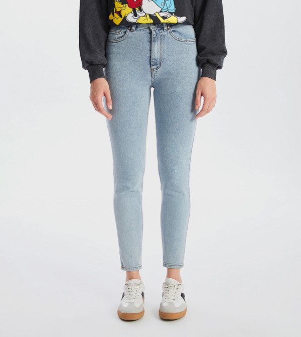 Washed High Waist Mom Fit Jeans