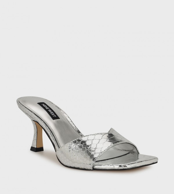 ROKKE Textured Heeled Sandals