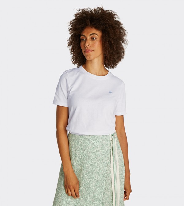 Contrast Flag Embroidered Crew Neck T-Shirt