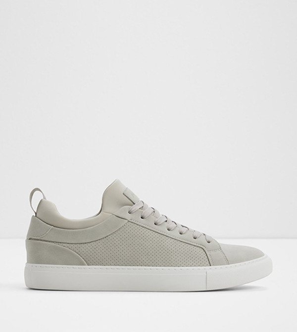 XAVIER Solid Lace-Up Sneakers