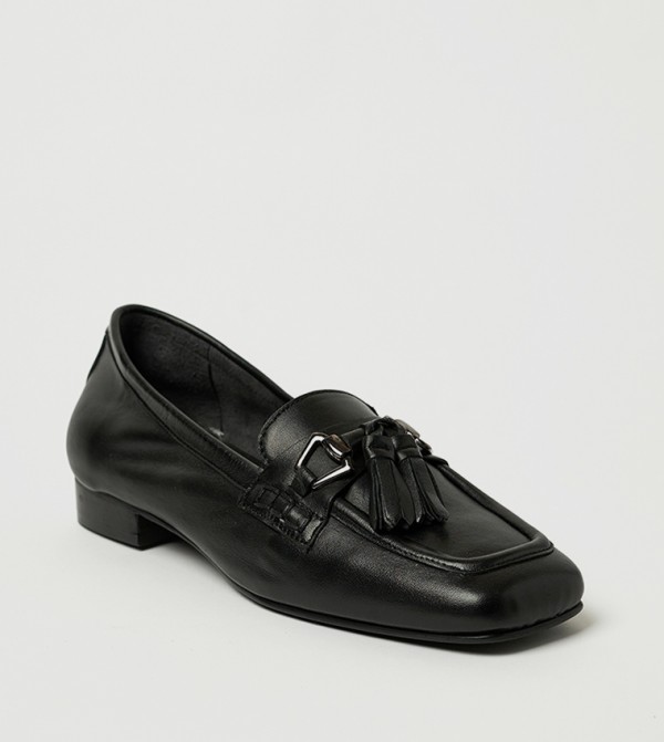 LAKE Textured Tassel Detail Loafers