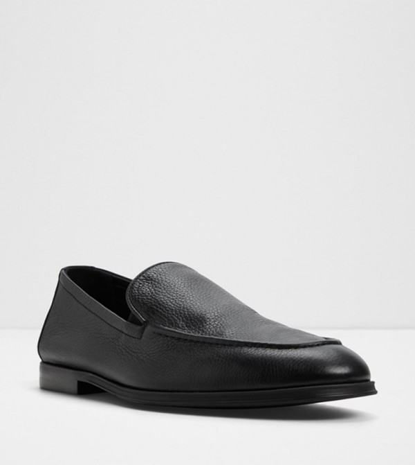ZACCARY Textured Loafers