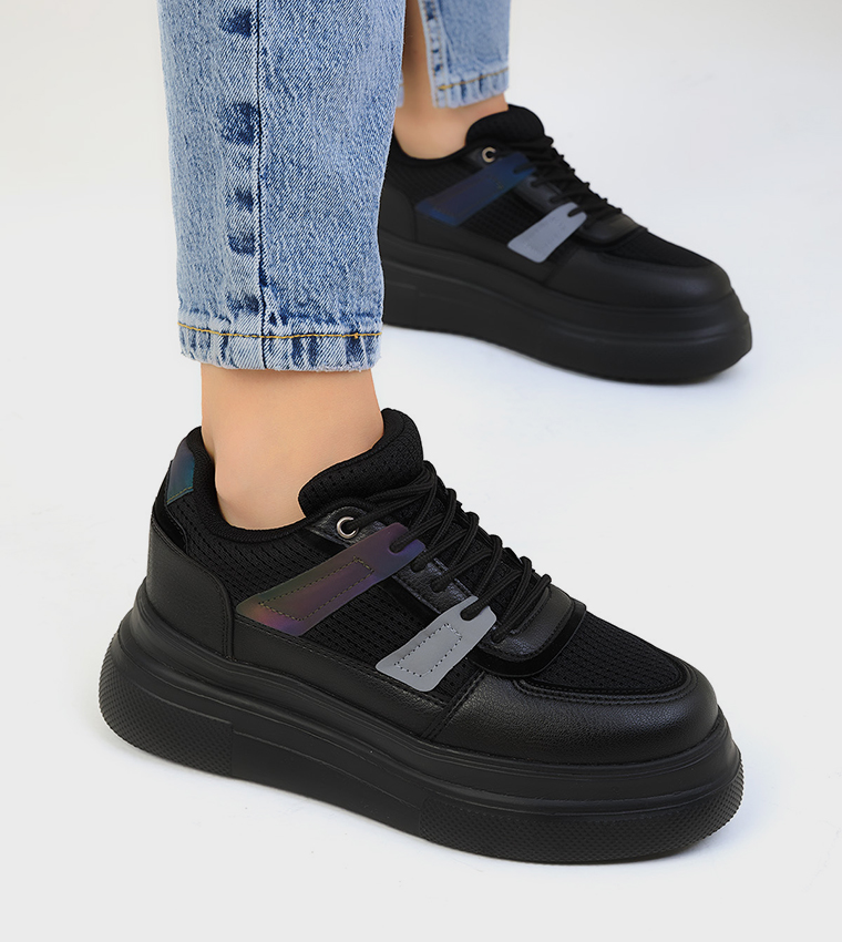 Round Toe Lace-Up Platform Sneakers