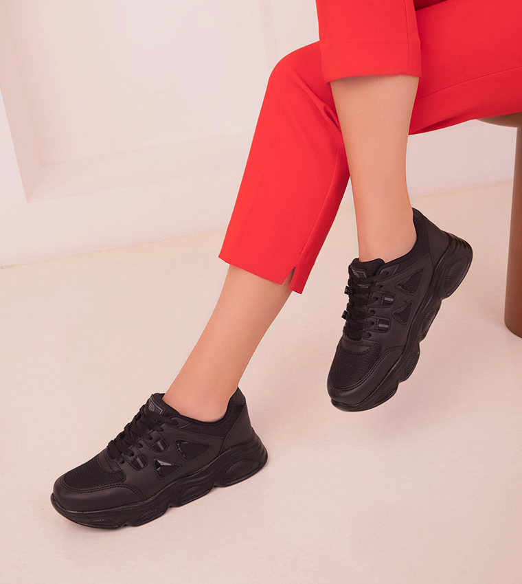 Contrast Round Toe Sneakers