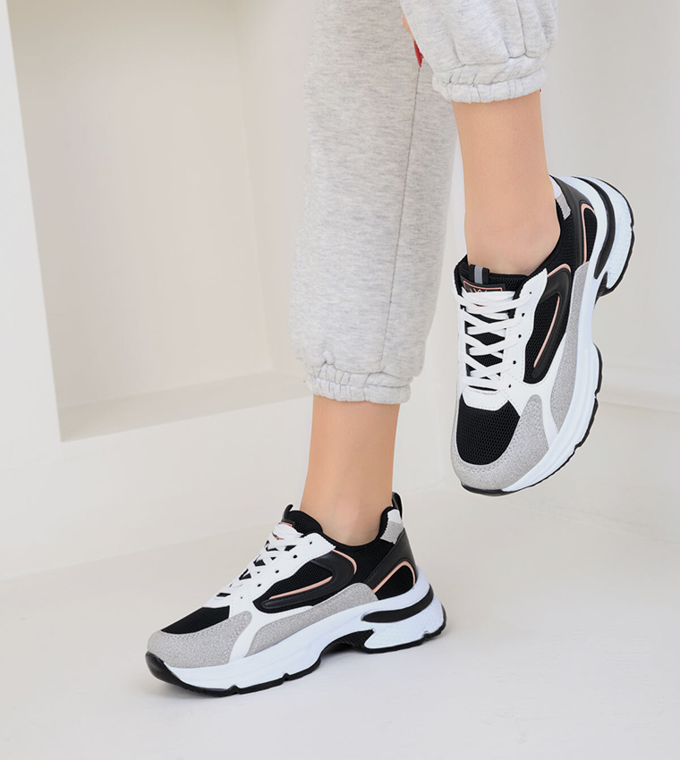 Round Toe Lace-Up Sneakers