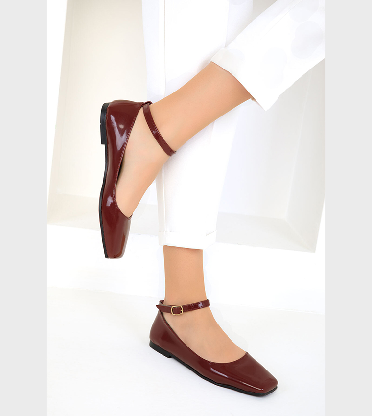 Ankle Strap Flat Shoes