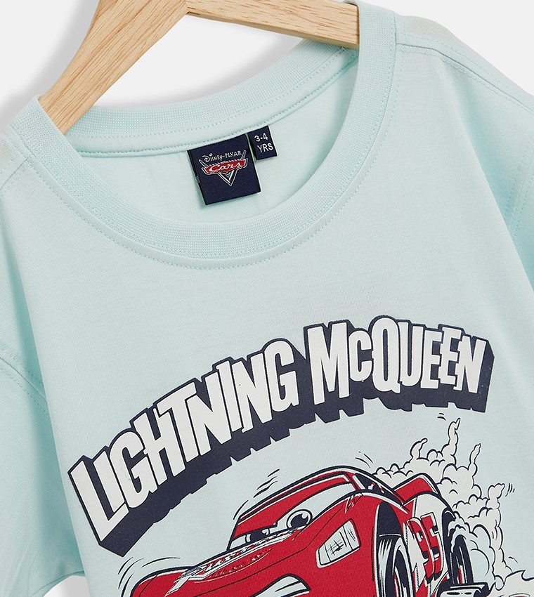 تيشيرت كاجوال بطبعة وكم قصير