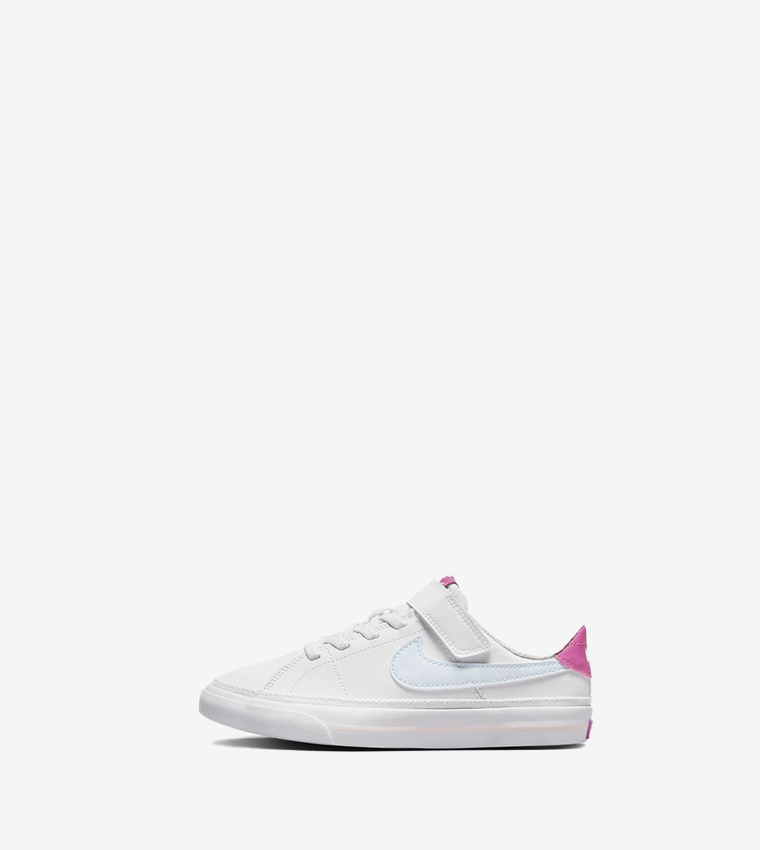 Court Legacy Low Top Sneakers