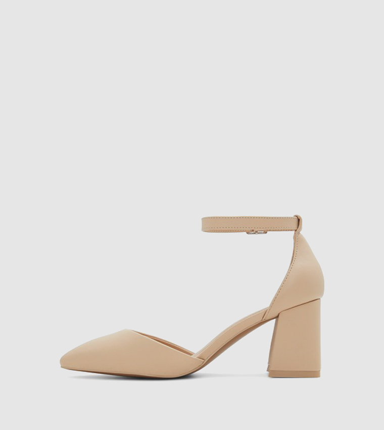 DALIAA D'Orsay Pumps