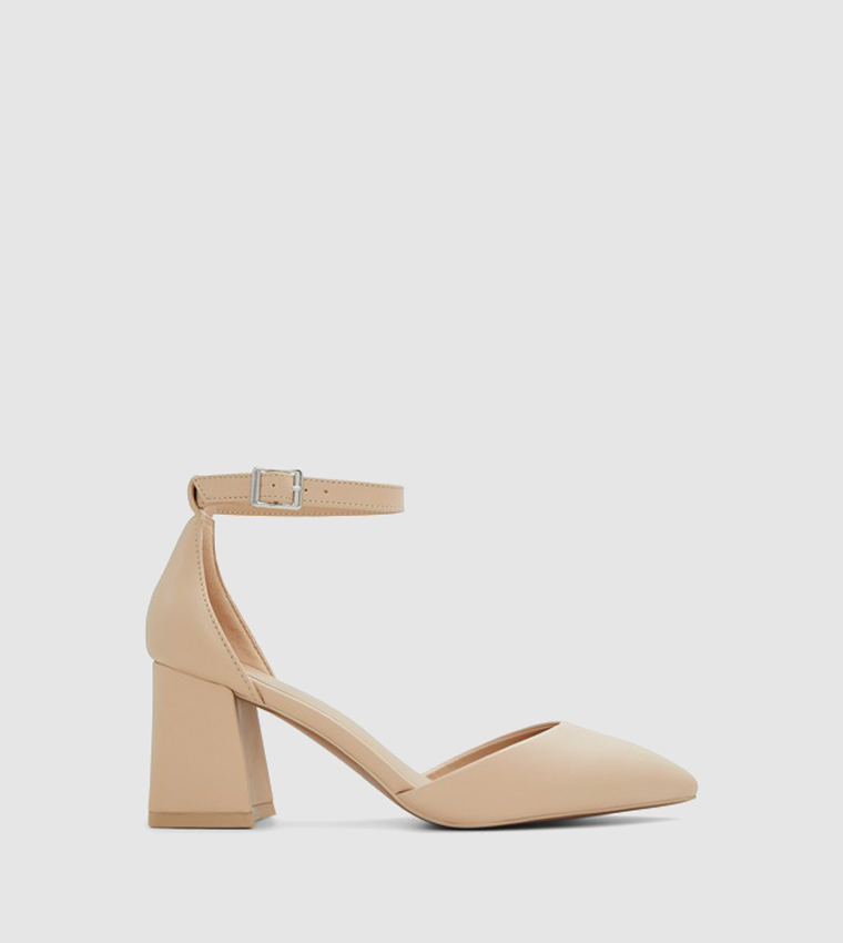 DALIAA D'Orsay Pumps