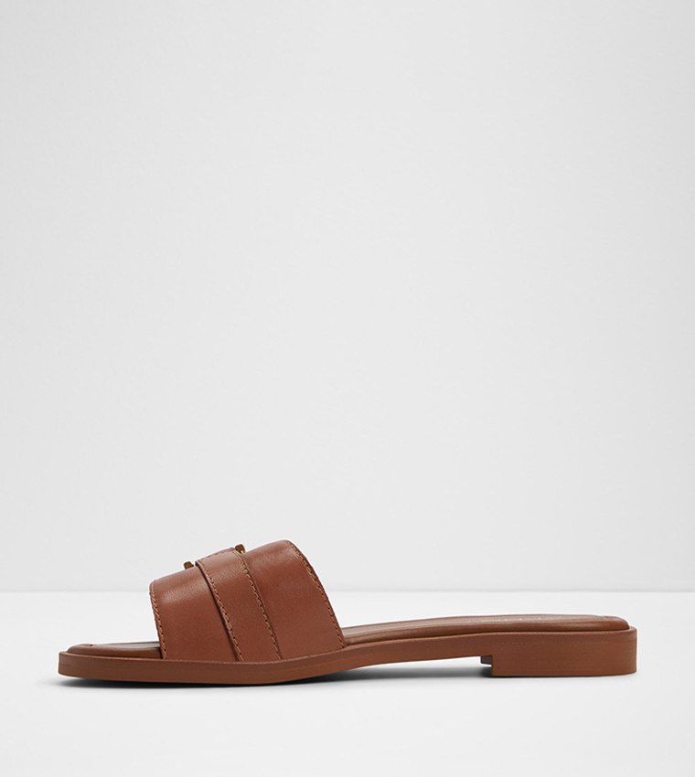 DALLAEDAR Metal Accent Flat Sandals