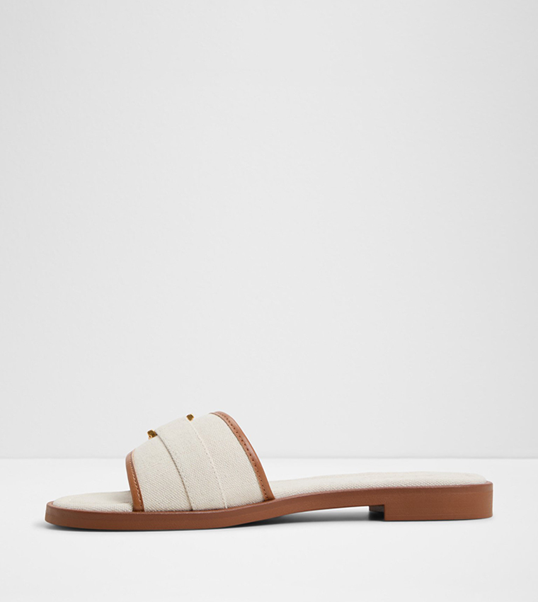 DALLAEDAR Metal Accent Flat Sandals