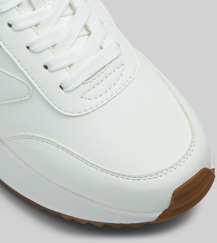 DANIE Lace-Up Sneakers