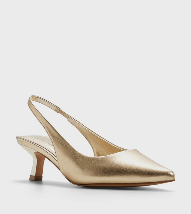 حذاء كعب بحزام خلفي ومقدمة مدببة 