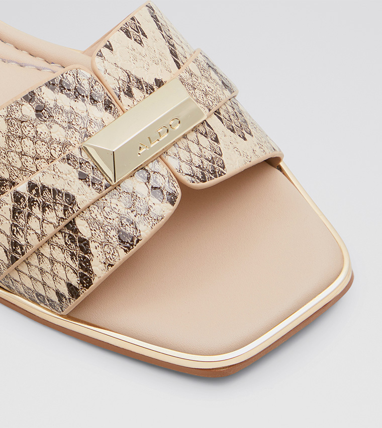 Darine Square Toe Flat Sandals-Flex Collections 