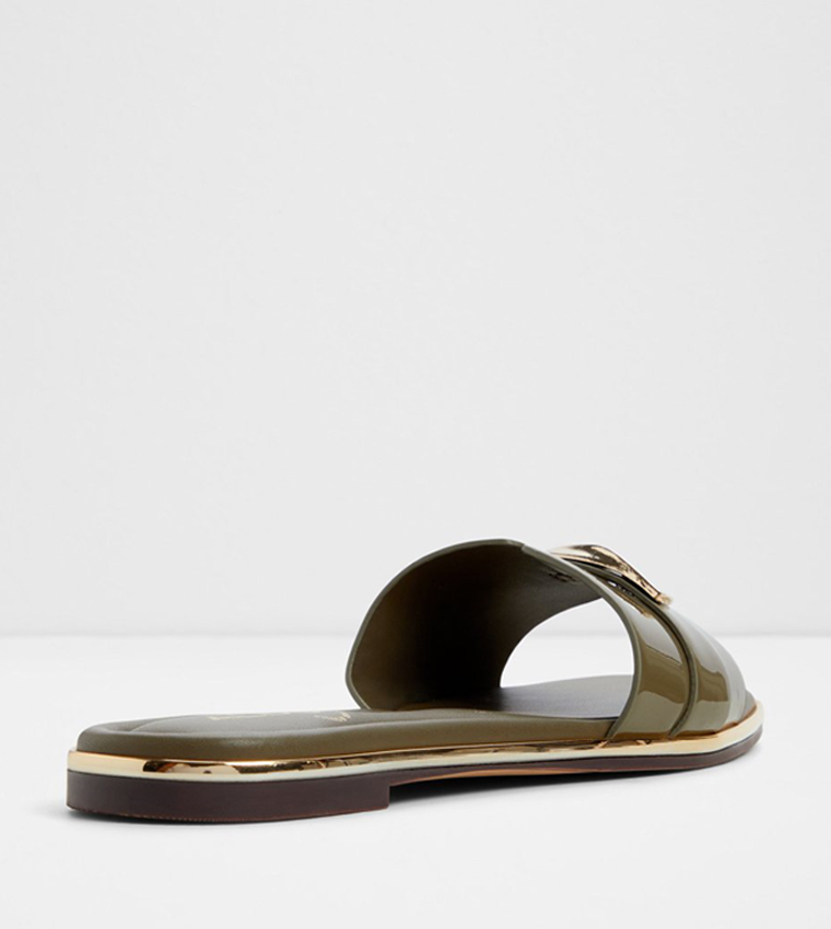 DARLINA Accessory Detail Flat Sandals