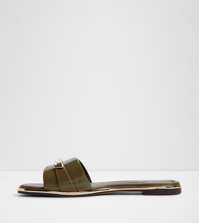 DARLINA Accessory Detail Flat Sandals