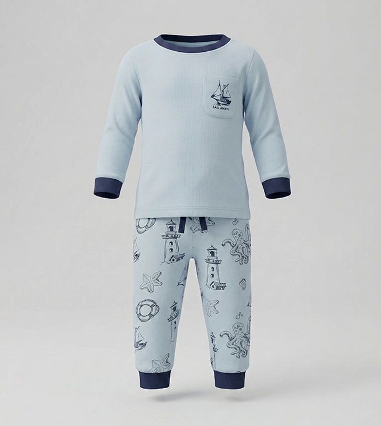 طقم بيجاما بقبة مستديرة بطبعة