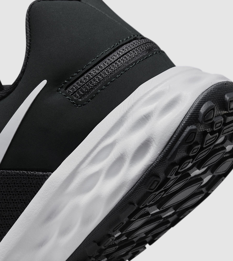 Buy Nike Revolution 6 Flyease Running Shoes In Black | 6thStreet UAE