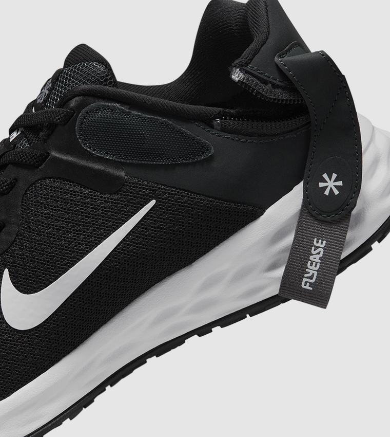Buy Nike Revolution 6 Flyease Running Shoes In Black | 6thStreet UAE