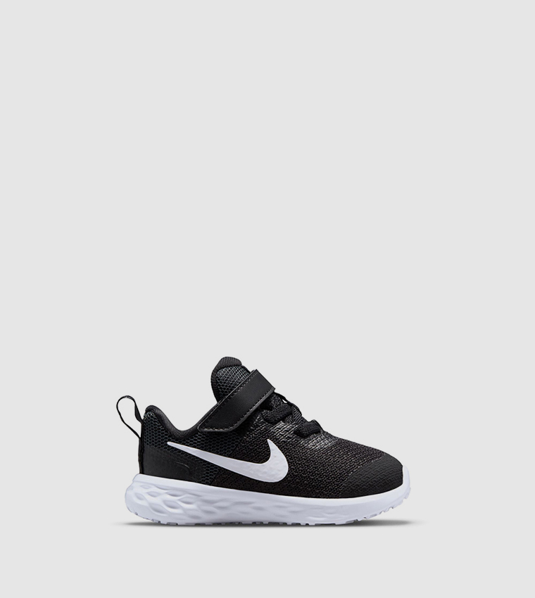 Buy Nike Revolution 6 Running Shoes In Black 6thStreet Bahrain