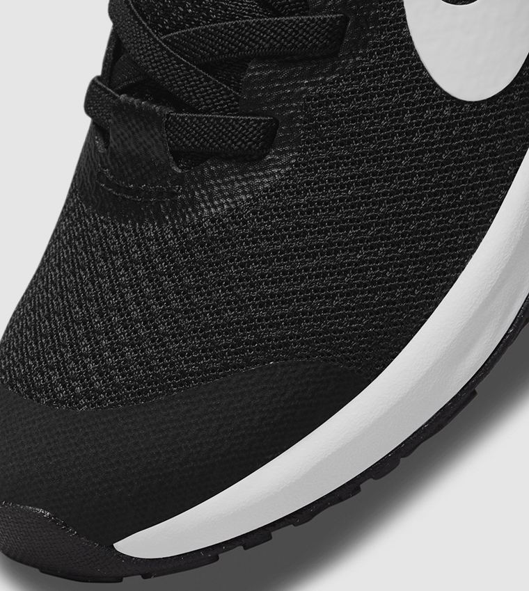 Revolution 6 Flyease Running Shoes