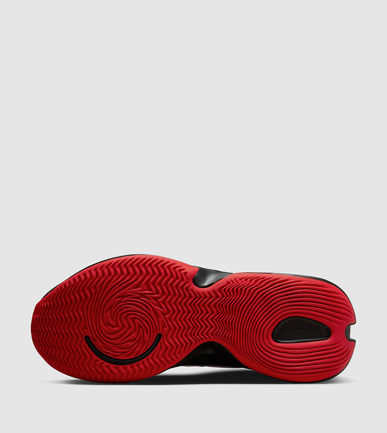 حذاء كرة السلة