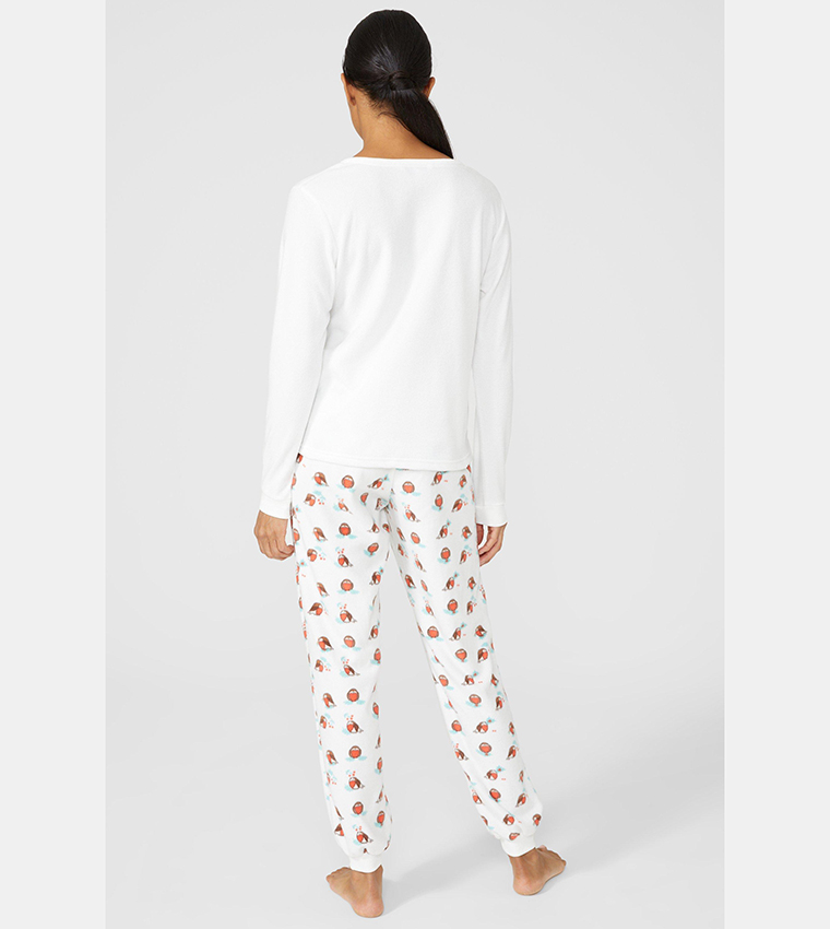 Buy Debenhams Long Sleeves Fleece Robin Pajama Set In White 6thStreet Bahrain