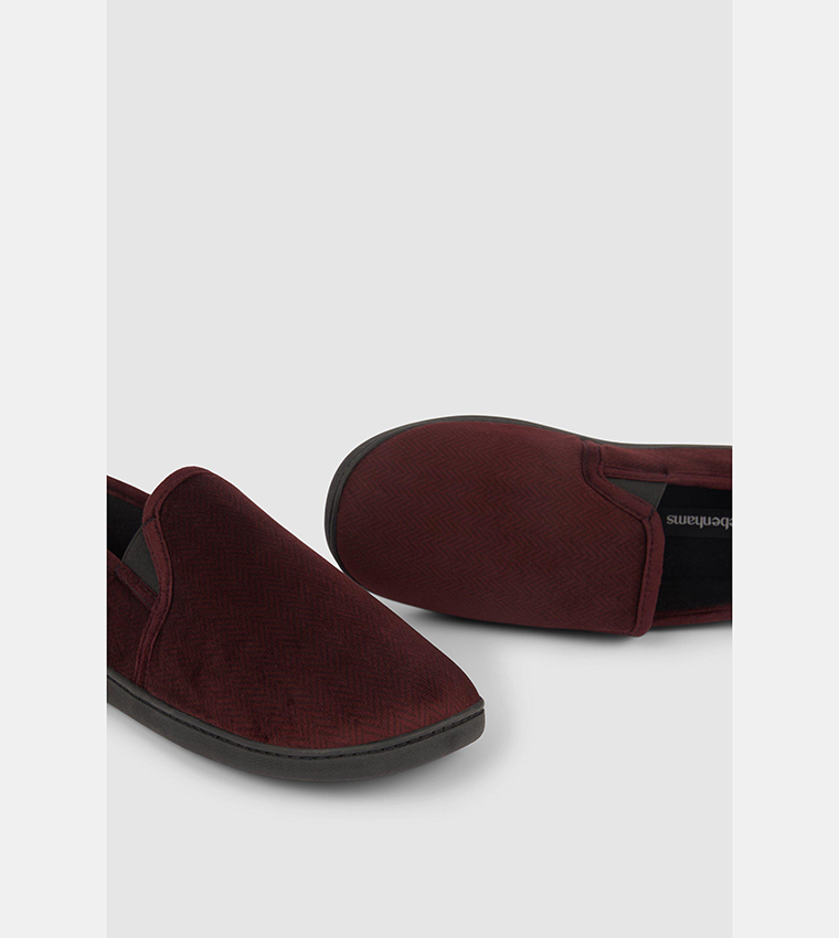 Buy Debenhams Velour Herringbone Full Slip On Shoes In Red 6thStreet Oman